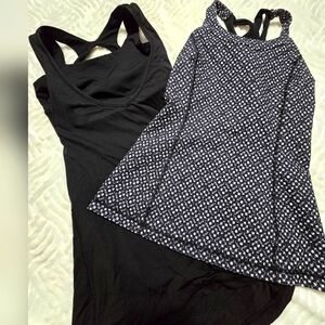 LULULEMON 2 Tank Top w/ Built in Bra. Black. Print. Size 4